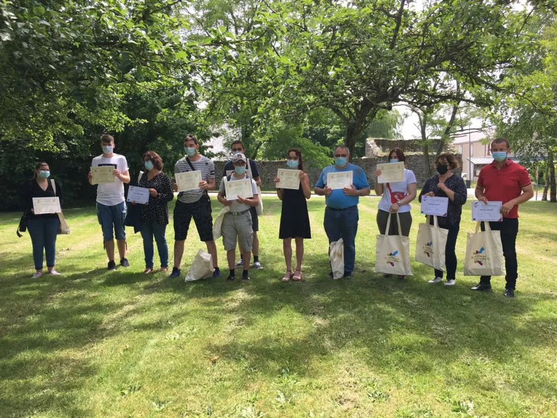 Différent Compétent_10 06 21_AVC